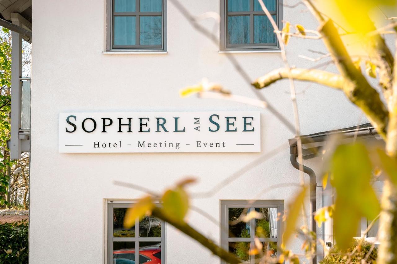 Sopherl Am See - Fruehstueck Auf Der Seeterrasse, Sehr Ruhig Und Wunderschoen Am See, 3 Minuten Nach Oberpfaffenhofen, Viele Radtouren, Restaurants & Cafes In Der Umgebung Weßling Dış mekan fotoğraf