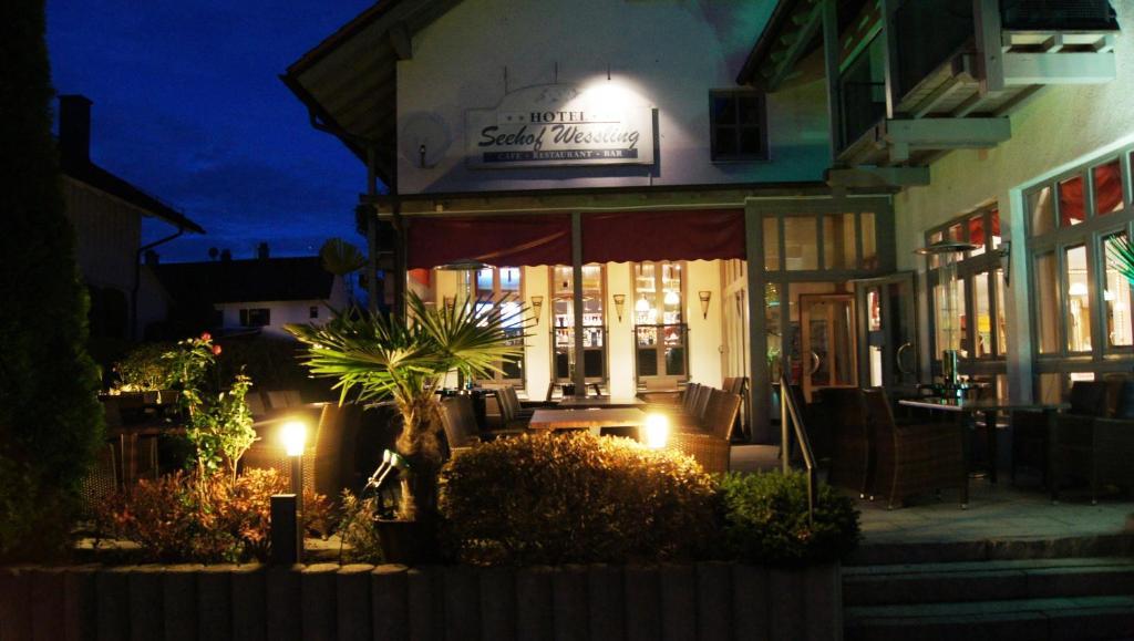 Sopherl Am See - Fruehstueck Auf Der Seeterrasse, Sehr Ruhig Und Wunderschoen Am See, 3 Minuten Nach Oberpfaffenhofen, Viele Radtouren, Restaurants & Cafes In Der Umgebung Weßling Dış mekan fotoğraf